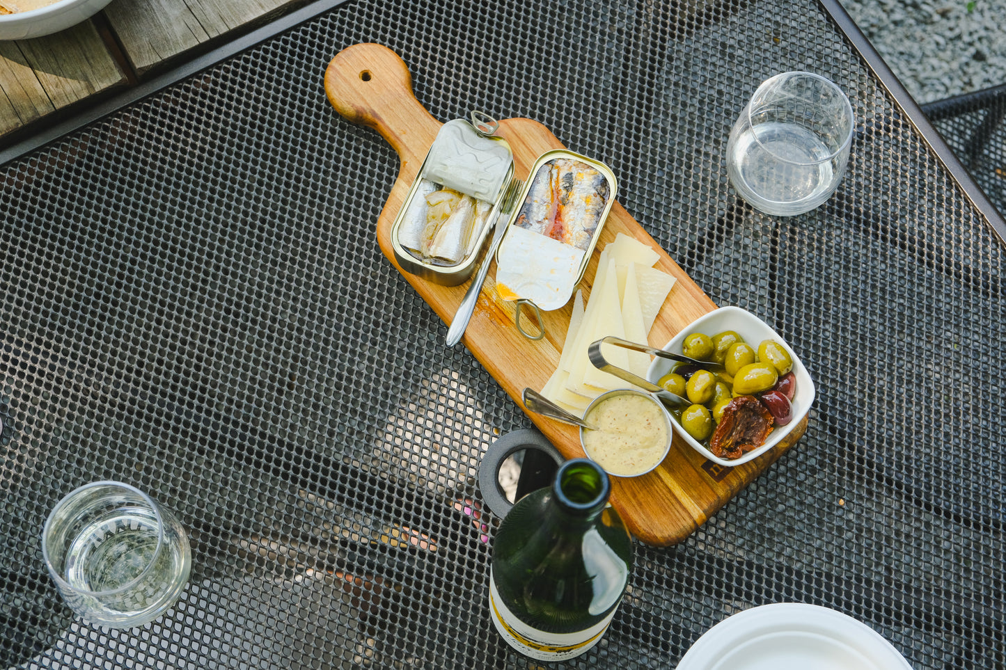 Daylily Wine Tasting